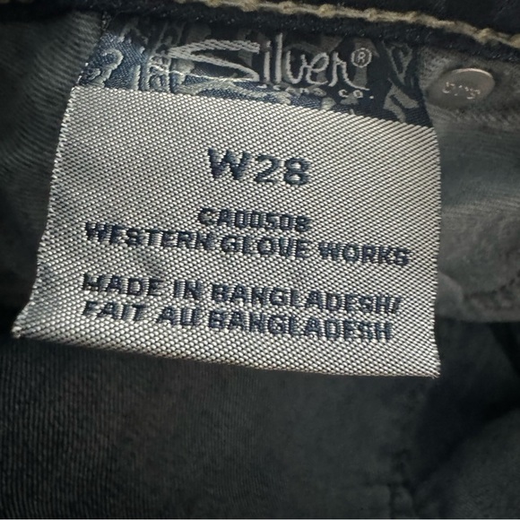 Silver Jeans Suki Capri - Picture 5 of 7